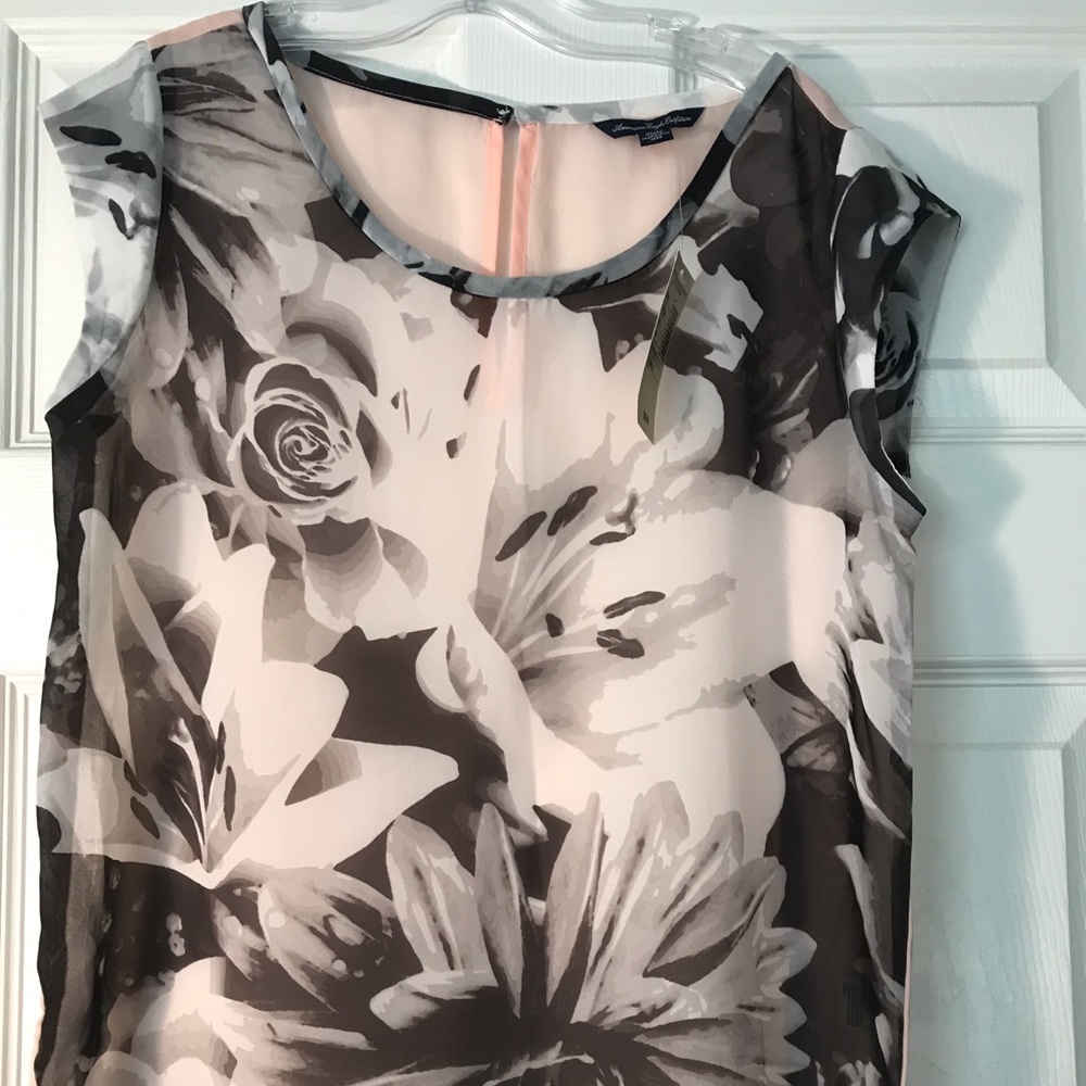 American Eagle floral blouse/shirt